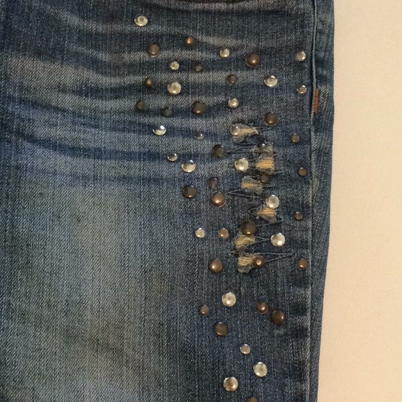 MAX RAVE DISTRESSED JEANS - Picture 2 of 5